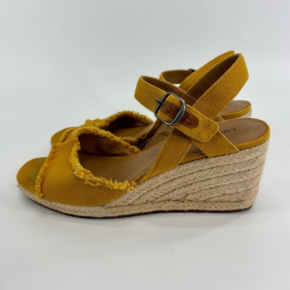 Lucky Brand Mindra wedge sandals espadrilles in mustard yellow 9.5